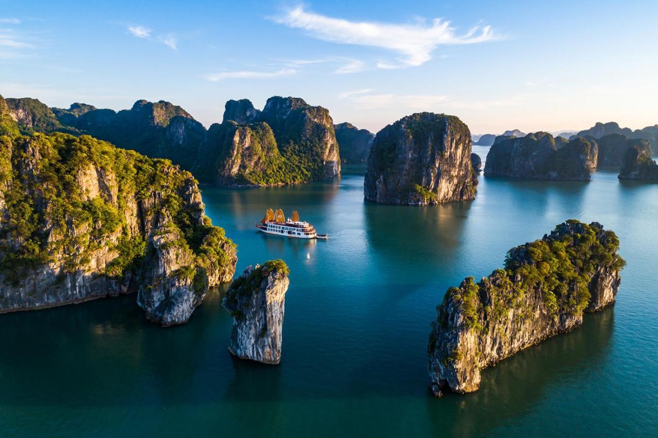 Emperor Cruises Legacy Ha Long Hotel Exterior photo
